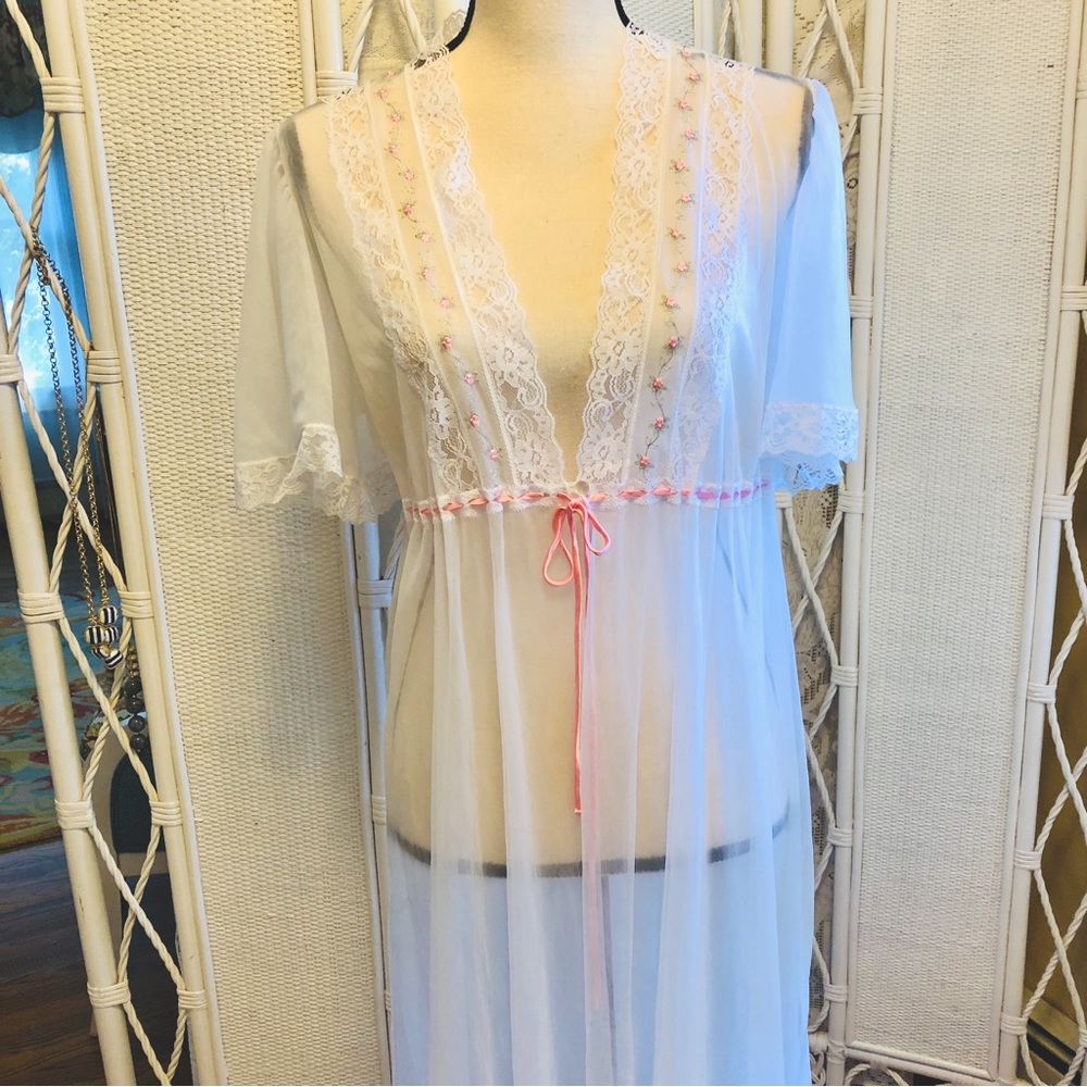 VINTAGE 80s Robe Peignoir White Sheer Chiffon Lace Pink Flowers size Large